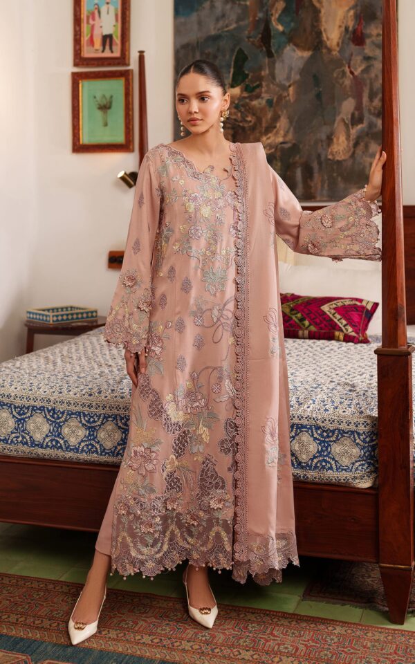 Asifa Nabeel Embroidered Winter'25 || Glace LWC25-06